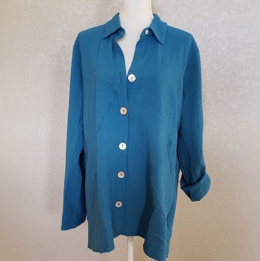 Soft surroundings Quarter sleeve top size L